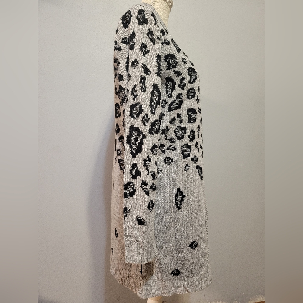 Nordstrom Rack Size M Long Line Open Front Leopar… - image 2